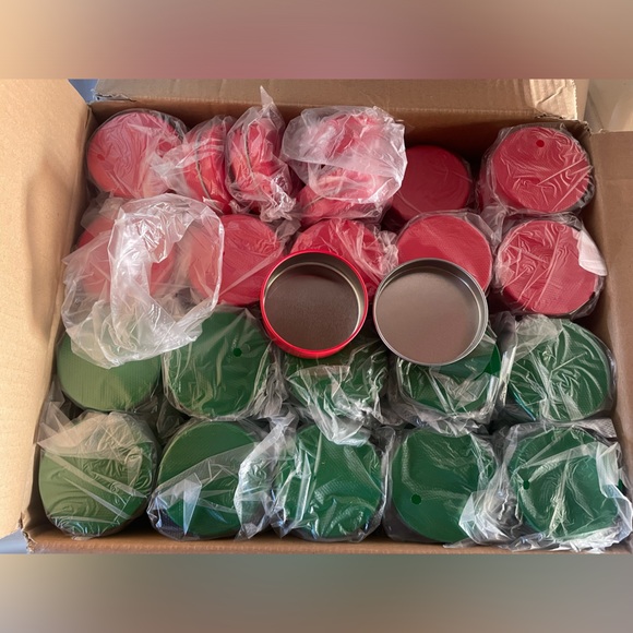 Party favor tins, 20oz, 120 count - Picture 4 of 4